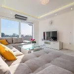 5 Bedroom Cozy In Vrsi