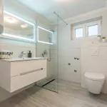 5 Bedroom Cozy In Vakantiehuis *